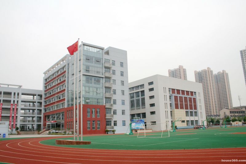 常州市河海實(shí)驗(yàn)學(xué)校